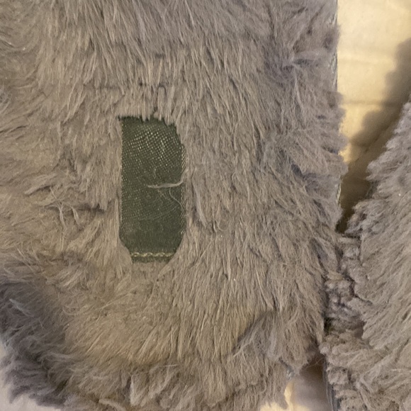 SKIMS slippers in grey size 38 - Picture 3 of 5